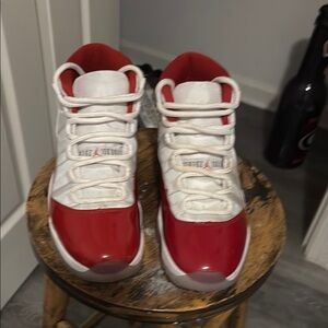 Jordan 11 Cherie’s / Red, white/ size:9 / good conditions but still used